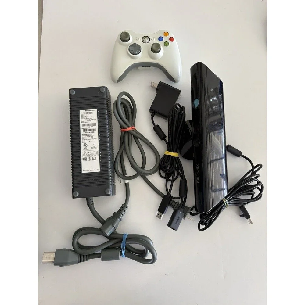 Xbox 360 White Console Bundle Kinect Controller 10 Games HDD Tested Working HDMI